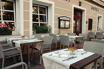 Fonte 3* Győr